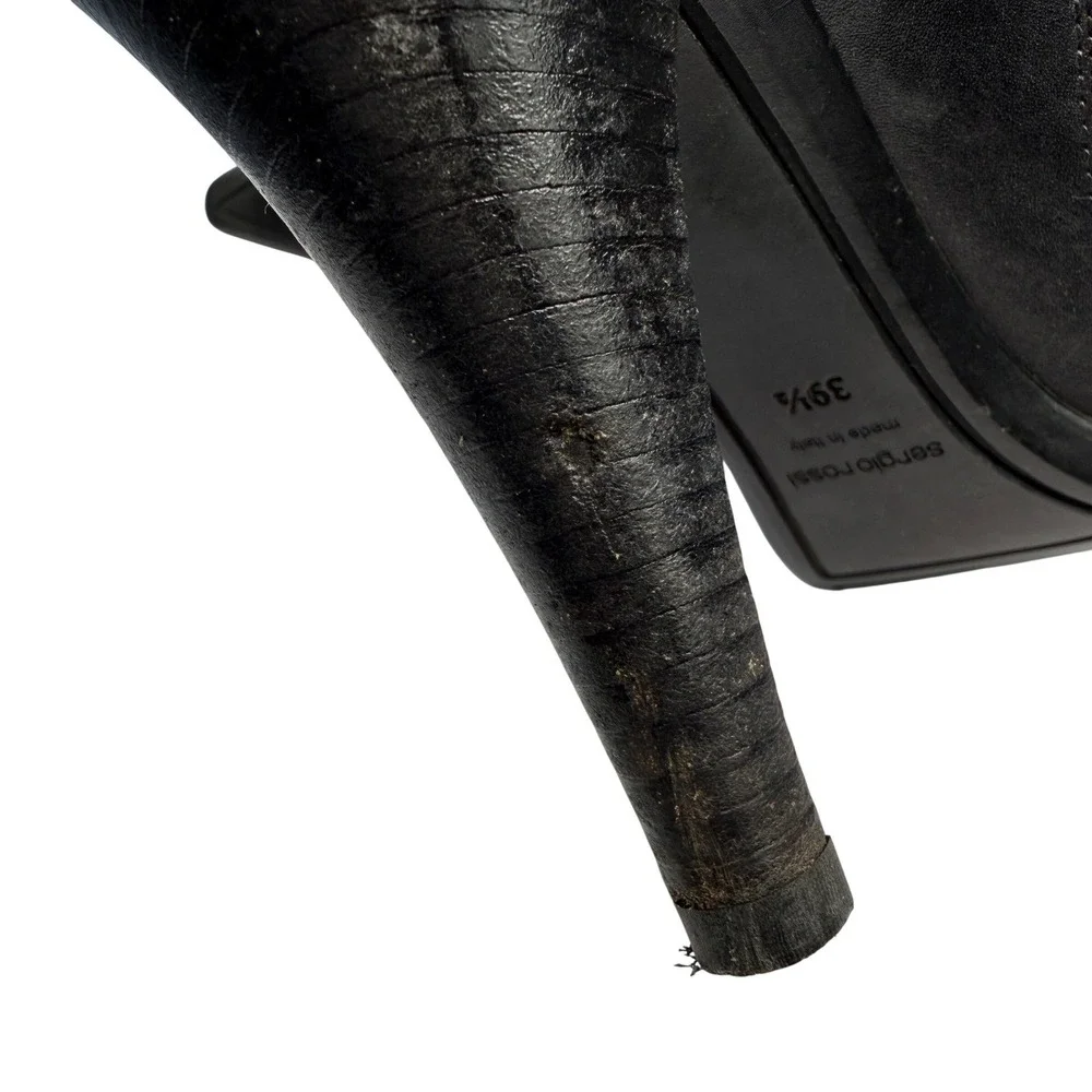 Sergio Rossi Black Leather Pointed Toe Buckle Ankle Boots Heels Size 9 US